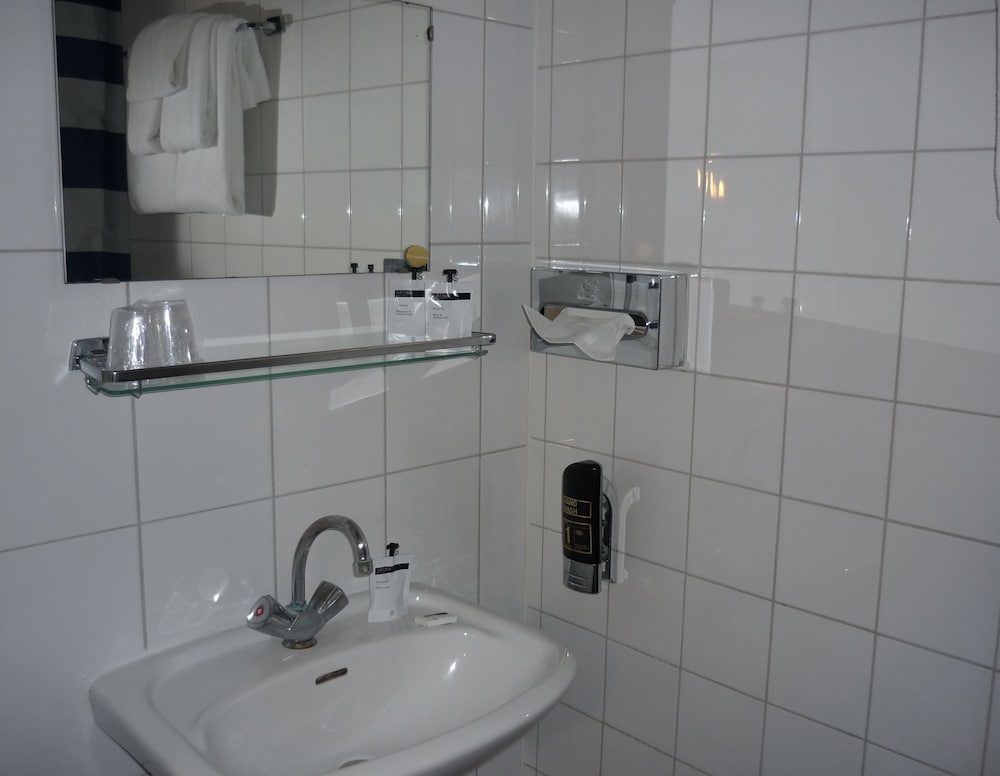 Hotel Beez NO.106 40/45