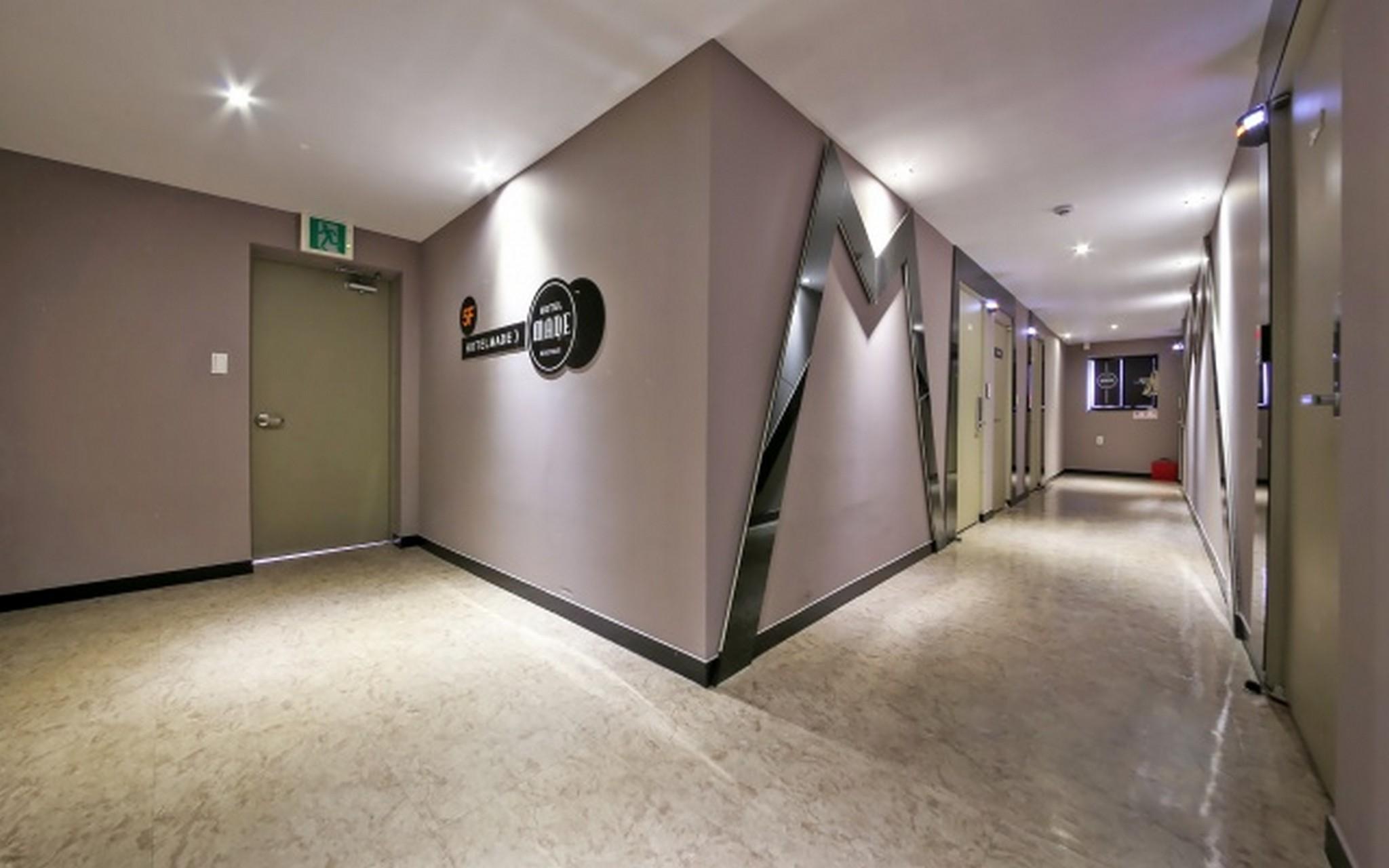 Made Hotel 10/50