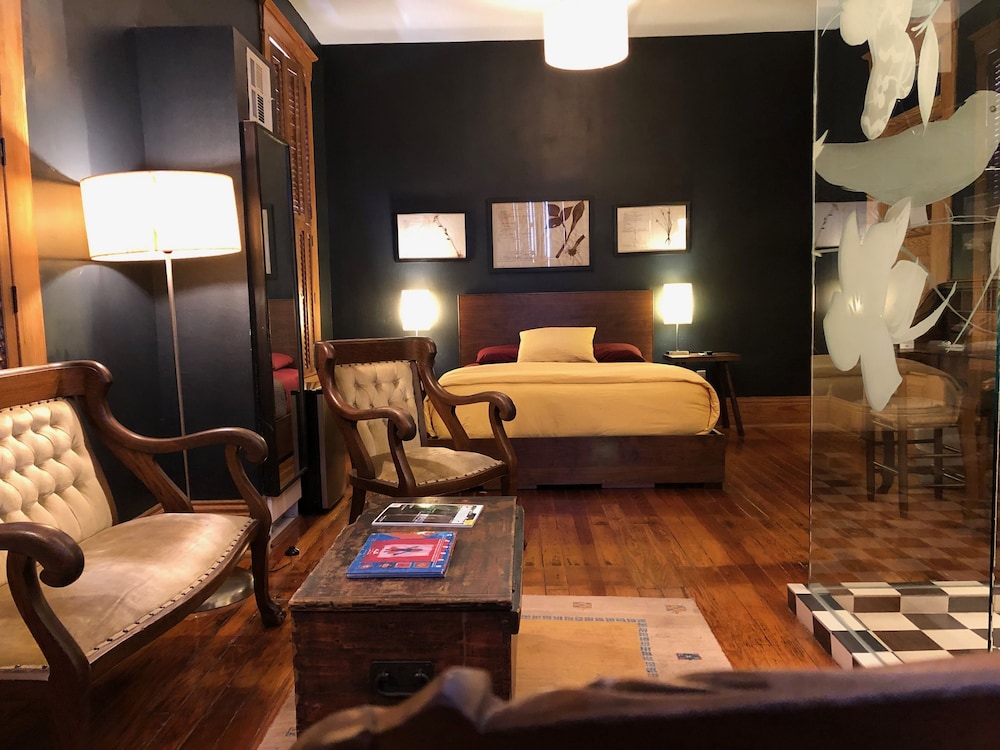 Hotel Frederick 29/50