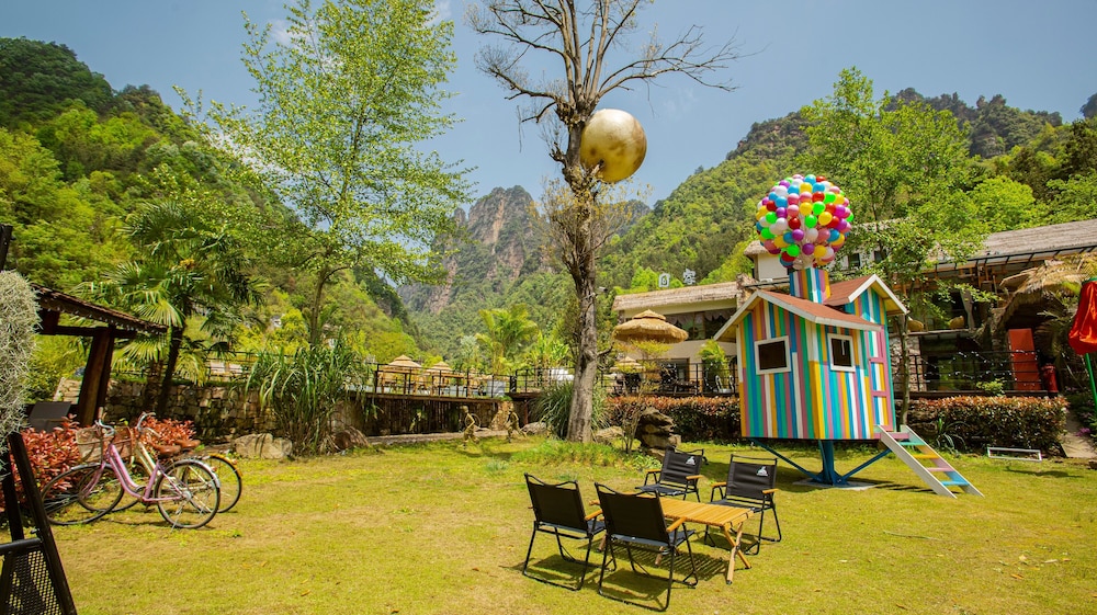 Homeward Mountain Hotel 39/49