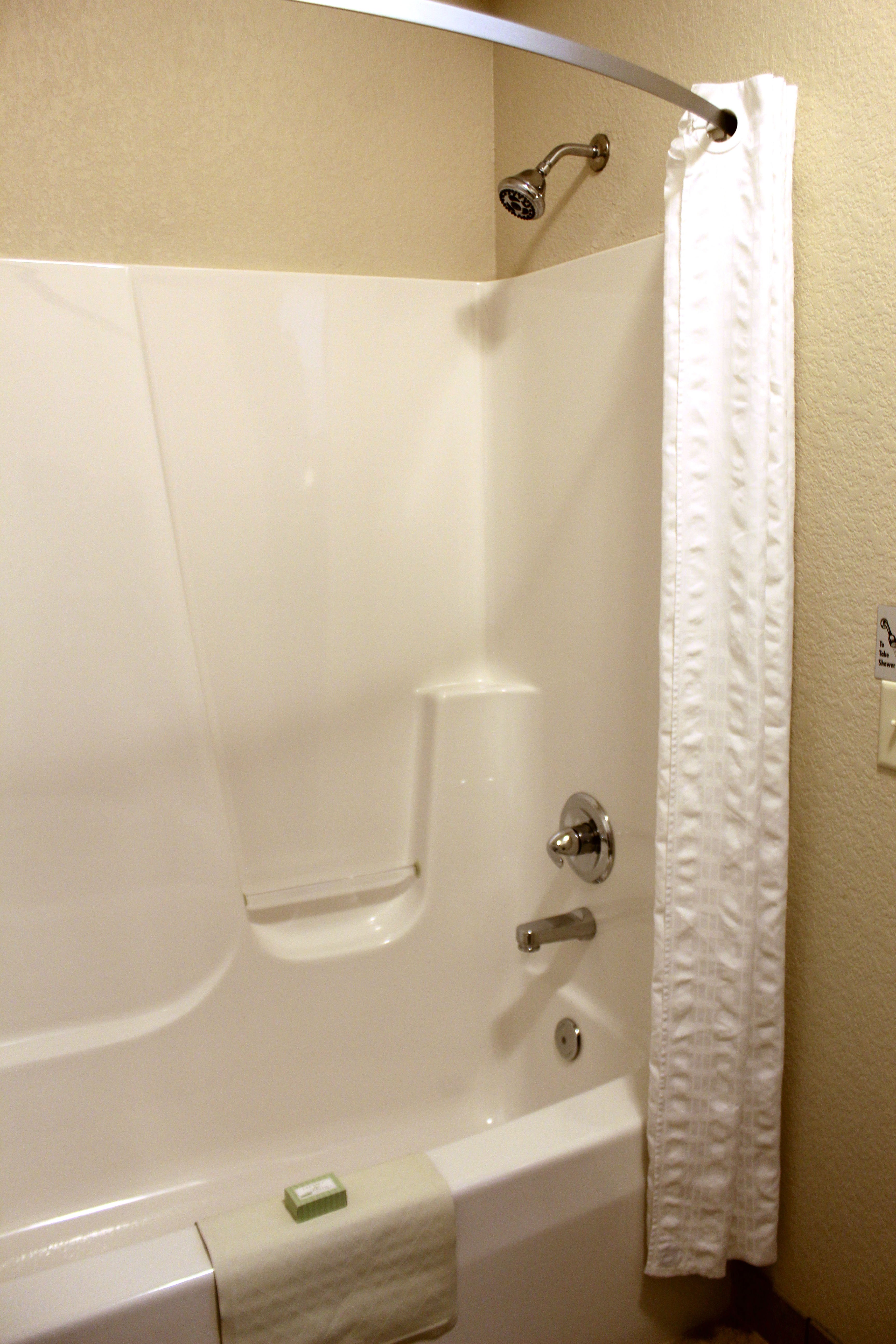 Boulders Inn Amp Suites Oak Ridge 48/50