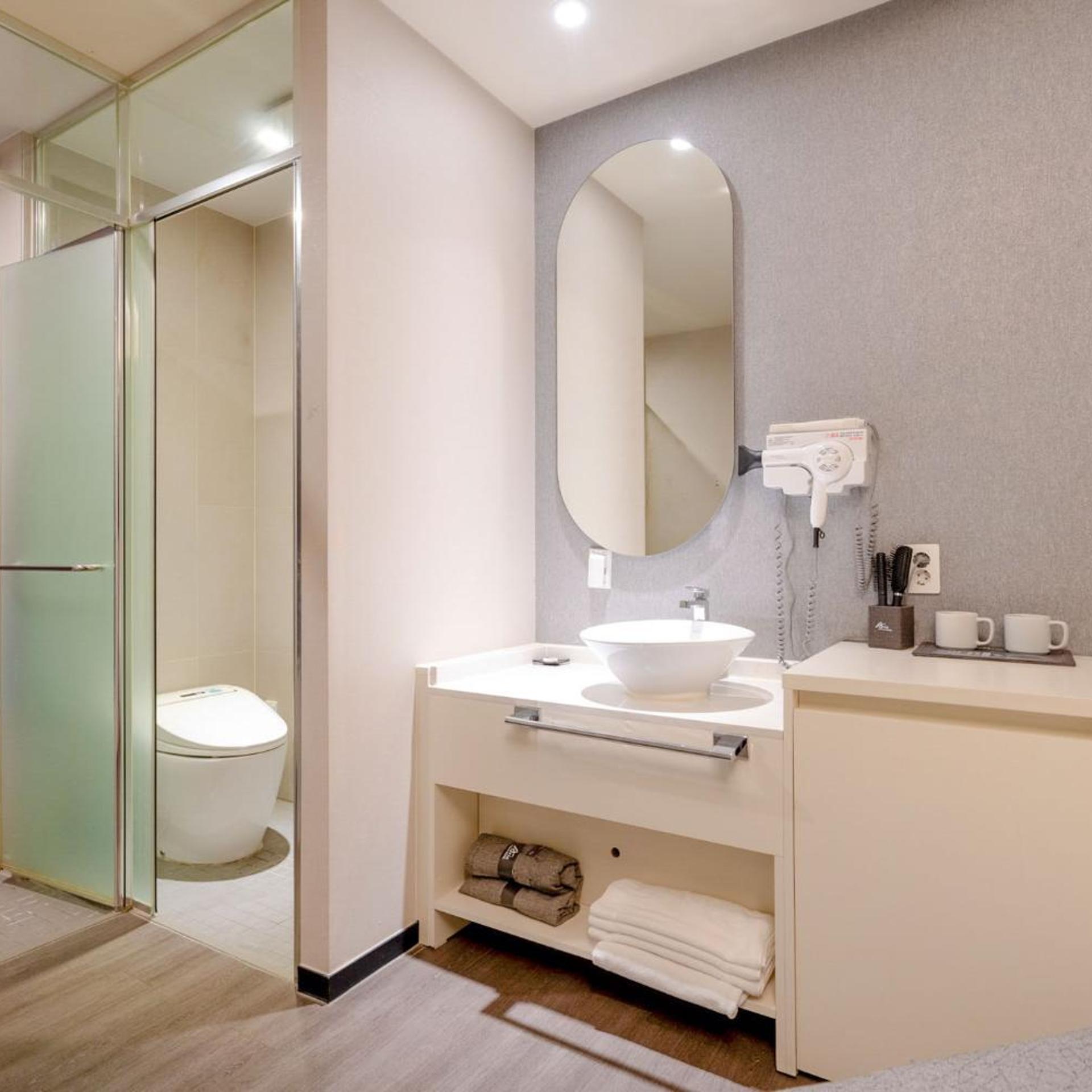 Cheonho Aria Hotel 49/50