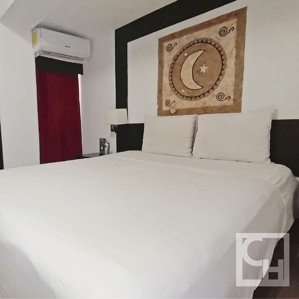 Choco's Hotel 14/31