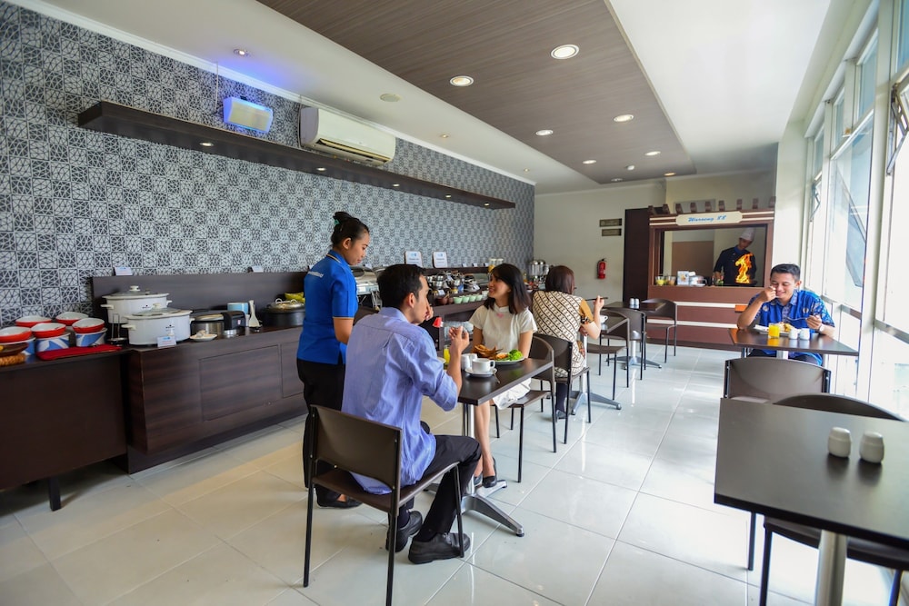 Hotel 88 Embong Kenongo 60/71