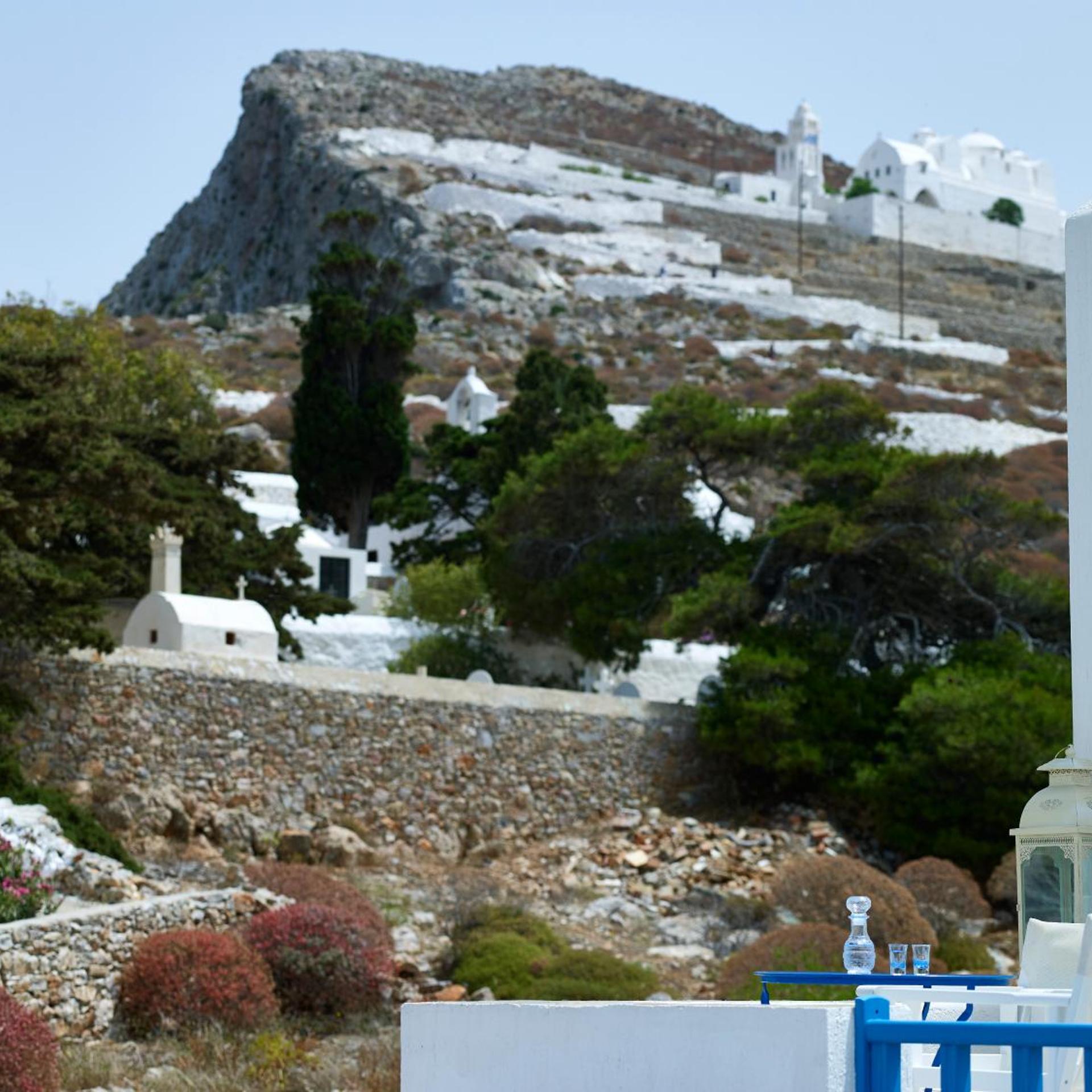 FOLEGANDROS APARTMENTS 46/55