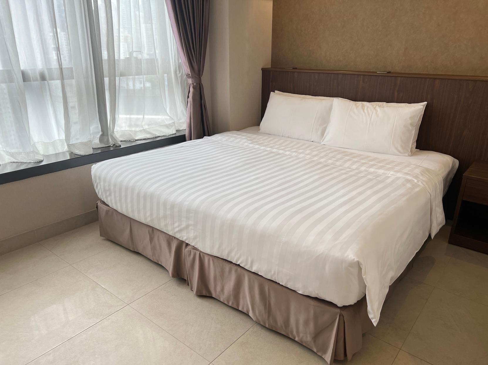 غرفة قياسية، WE Hotel 2/2