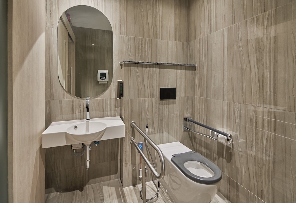Holiday Inn Express Pattaya Central 17/80