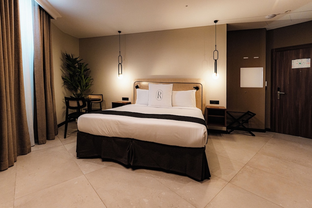 Royale Sainte Helene Boutique Hotel 19/57