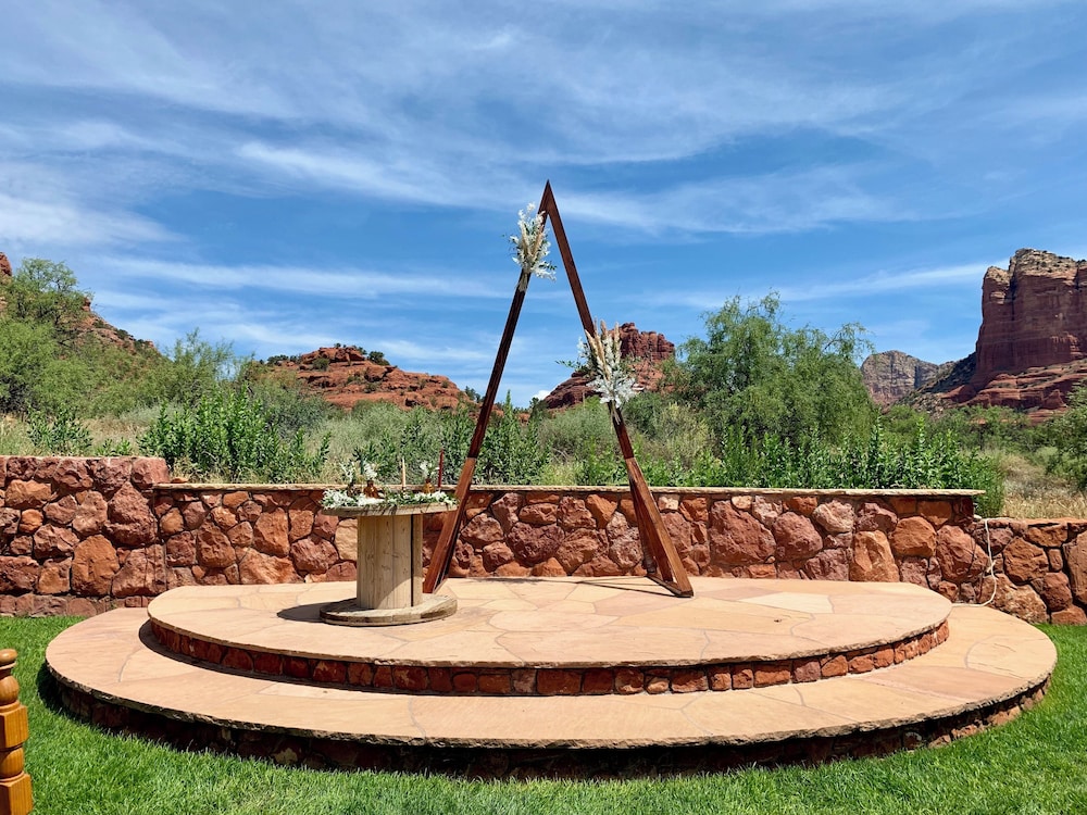 Red Agave Resort 38/50