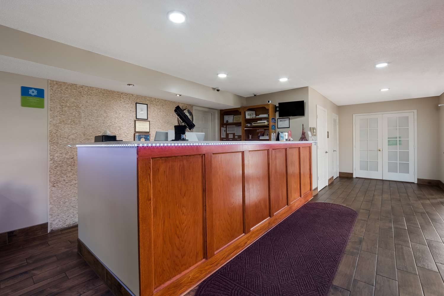 SureStay Hotel by Best Western Manning 3/39