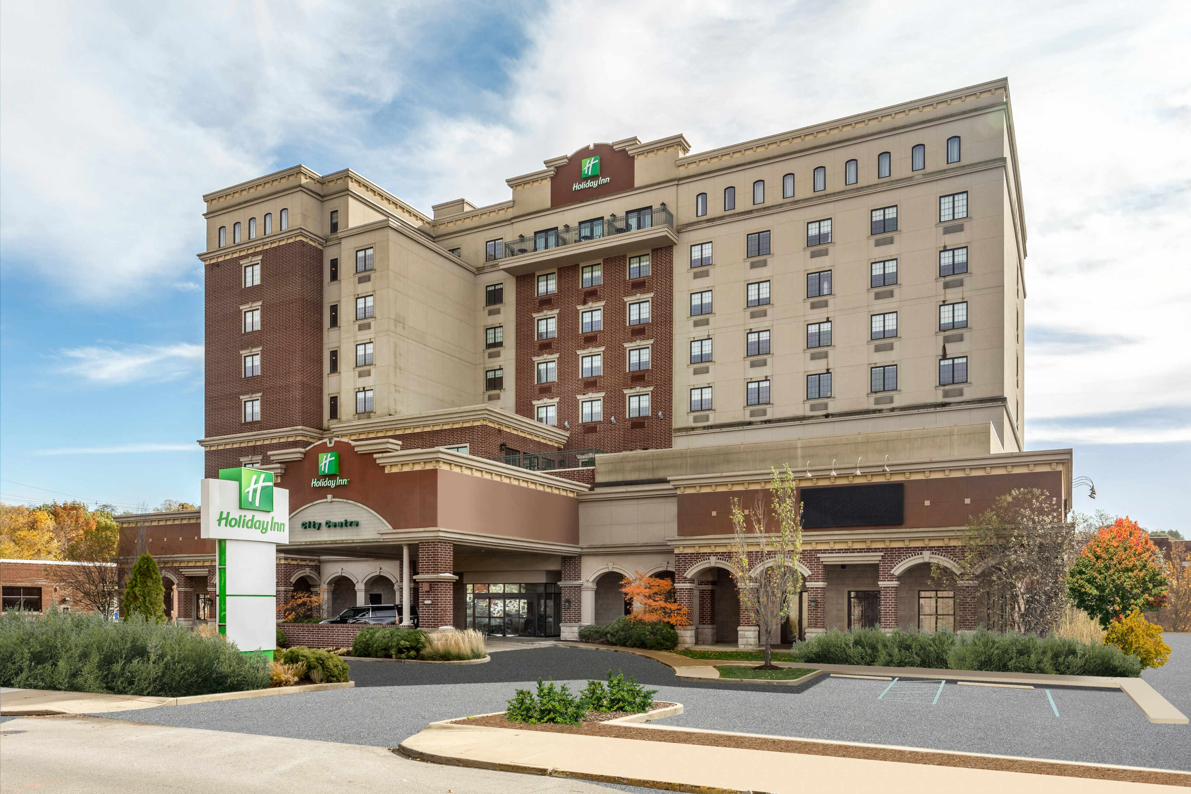 Holiday Inn Lafayette-City Centre 4/47