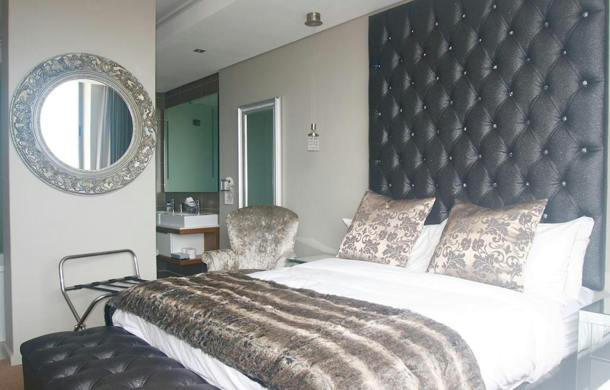 The Residences At Crystal Towers 12/46