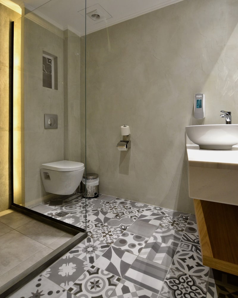 Paloma Blanca Hotel 54/55