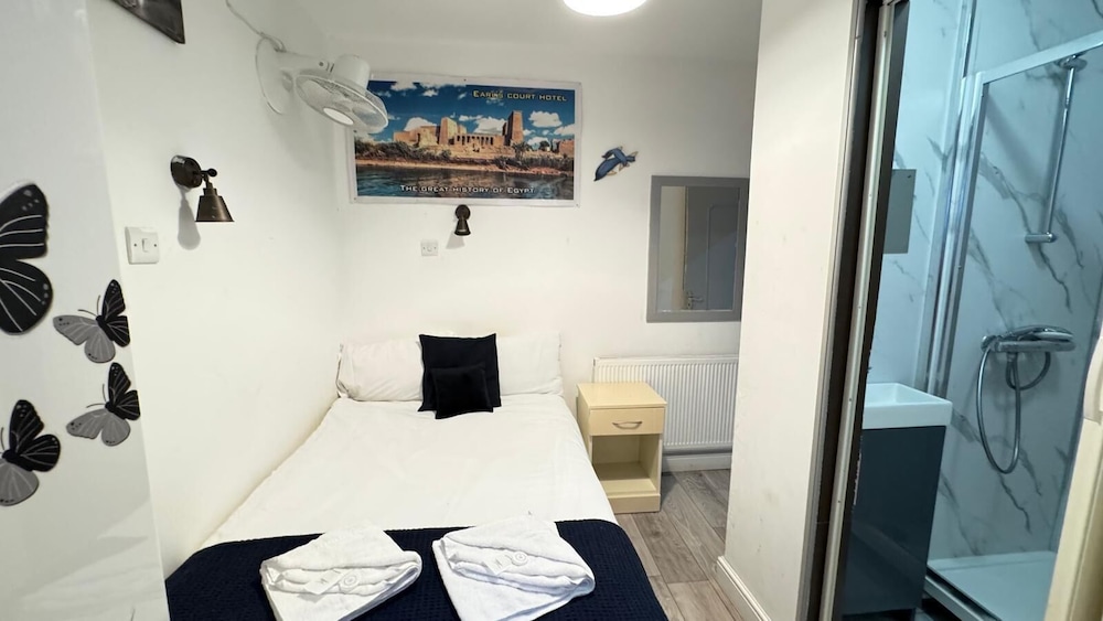 Hotel Earls Court 23/50