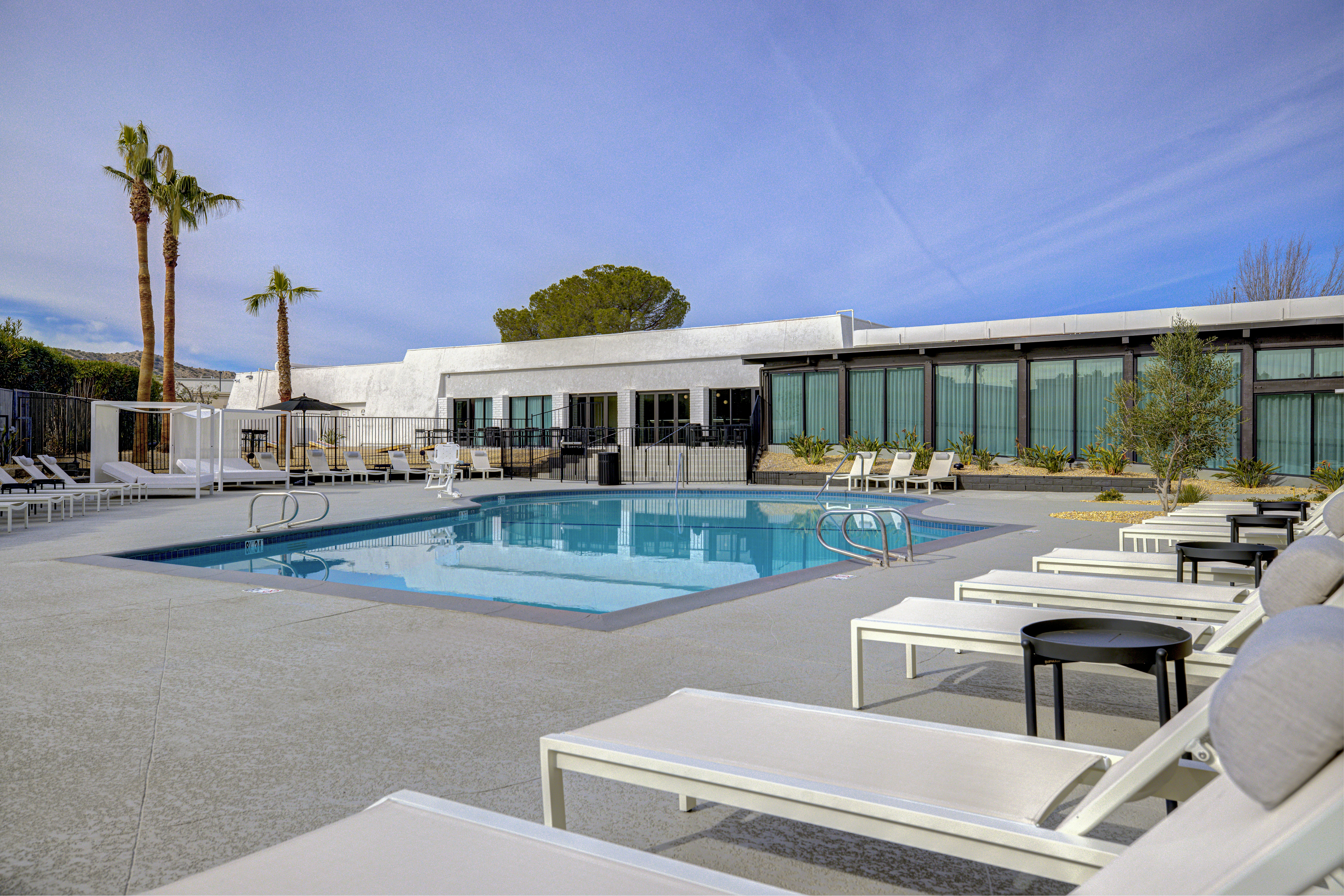 DoubleTree by Hilton Palmdale 36/75