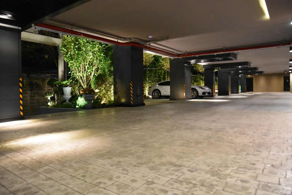 Amarin Hotel Rama 8 43/50