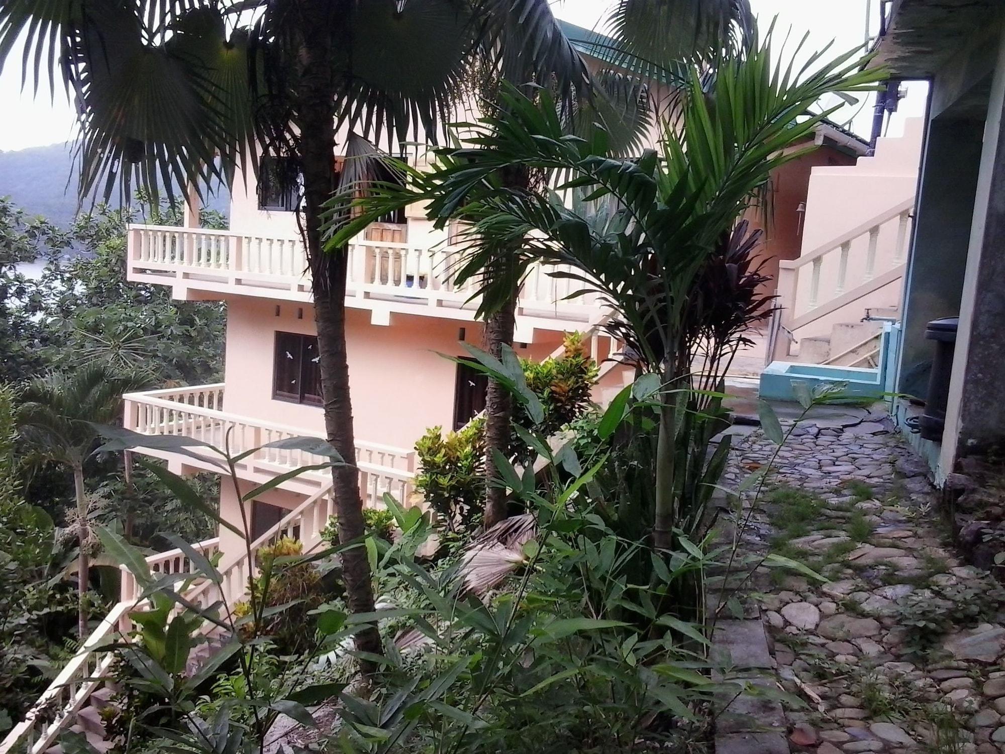 Grand View Guesthouse 12/17