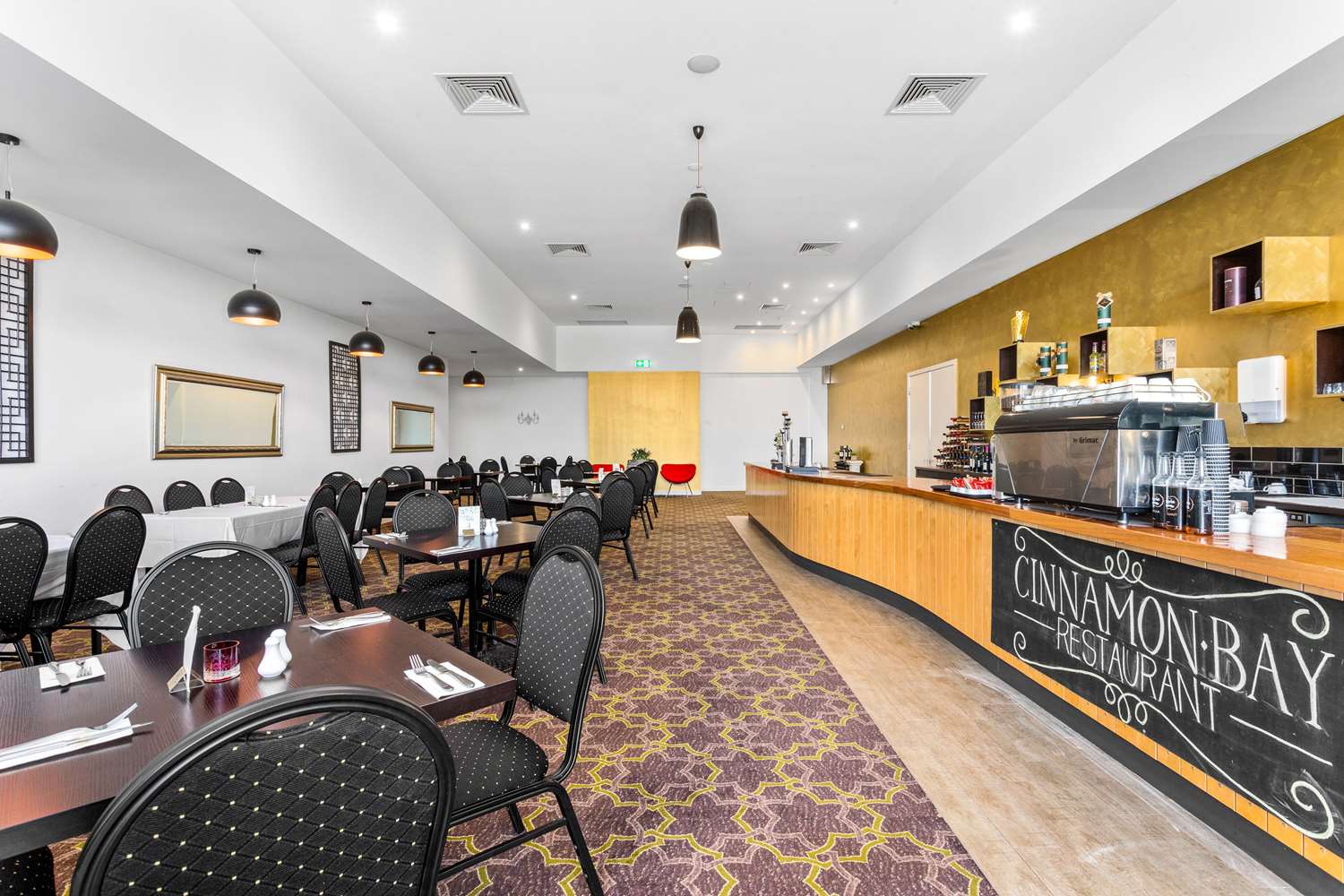 Quality Hotel Point Cook 16/20