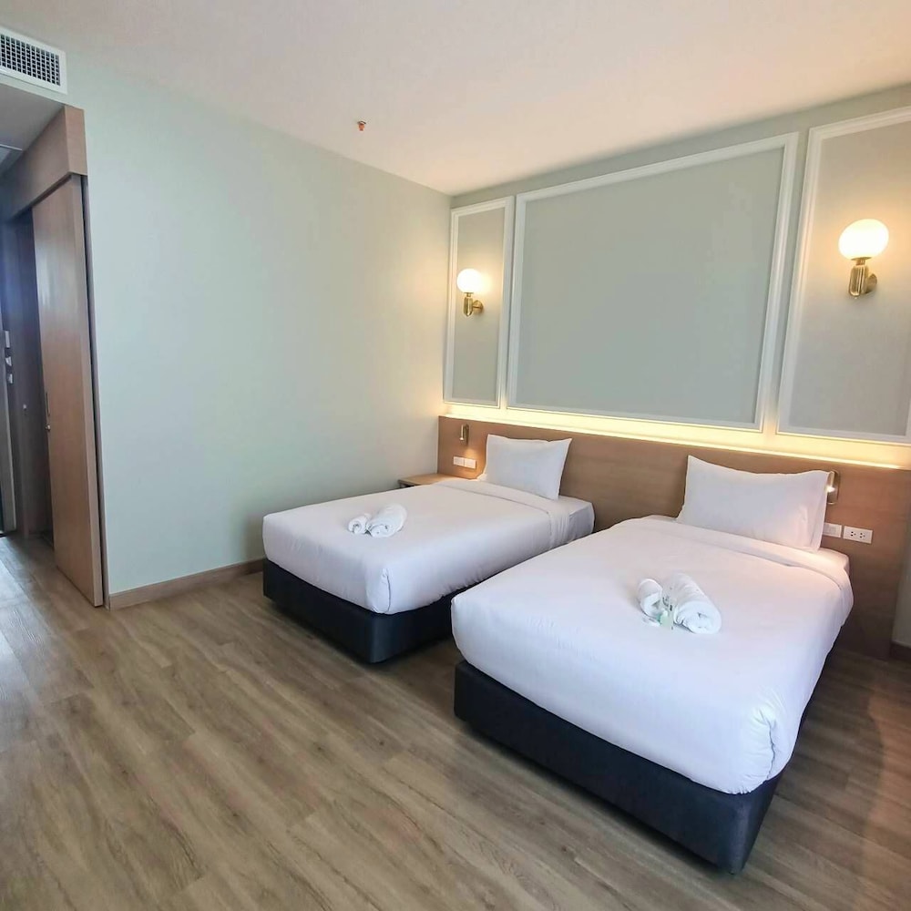 Mayflower Grande Hotel Phitsanulok 6/42