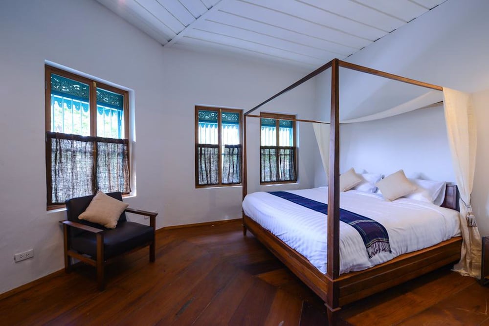 Neighbor Phuthon Boutique Hostel 11/36