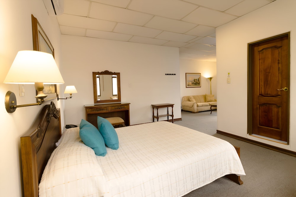 Gran Hotel Pereira 46/67