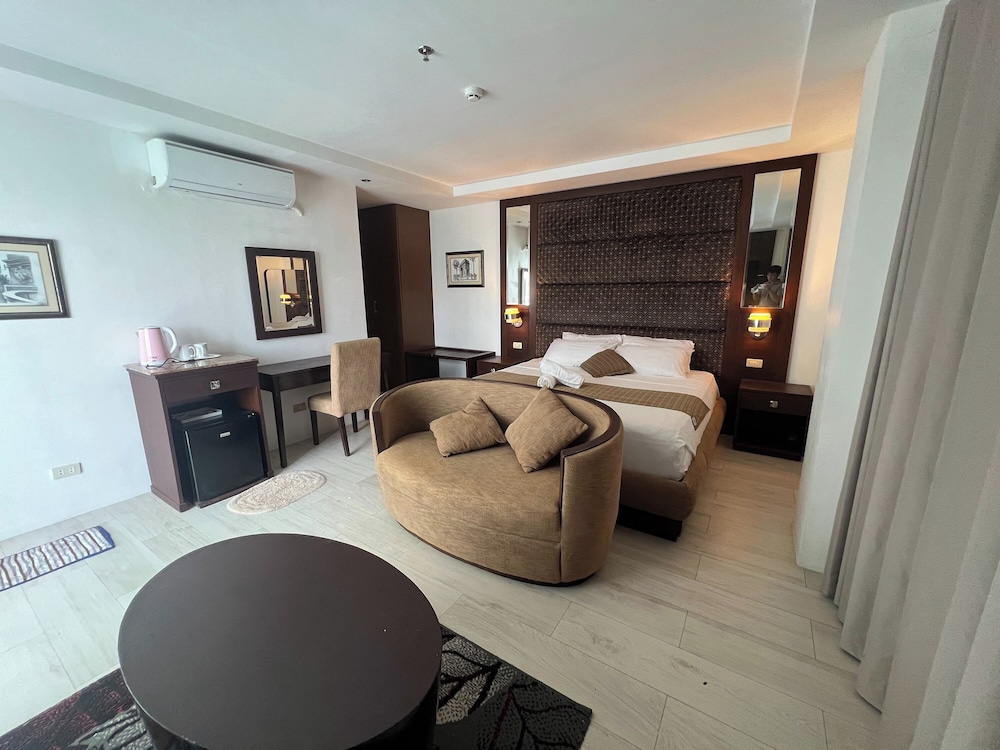 Subiza Beach Resort 28/48