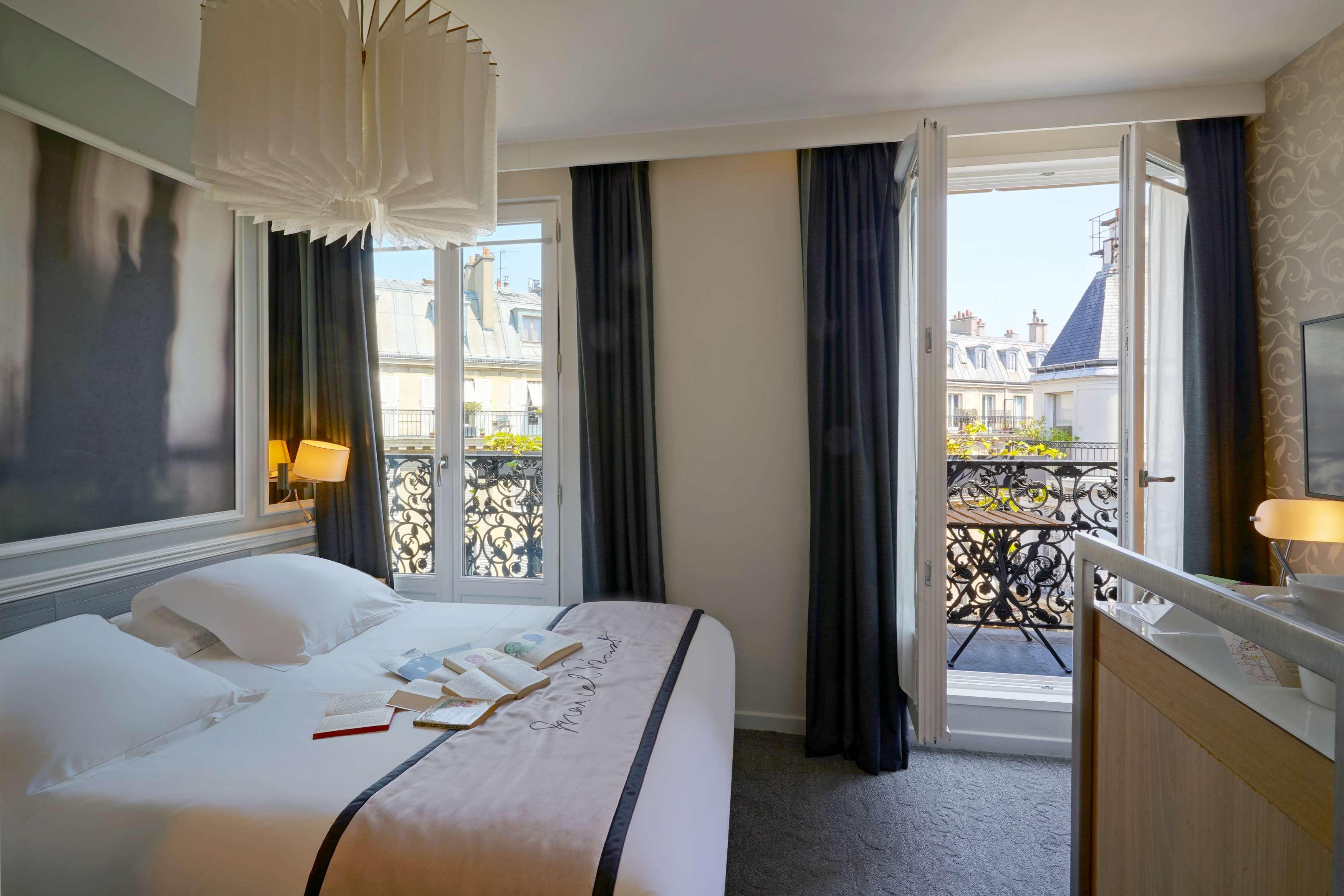 Superior, Queen Bed