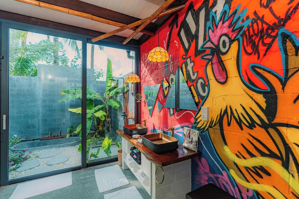 Oaga Art Resort 40/60