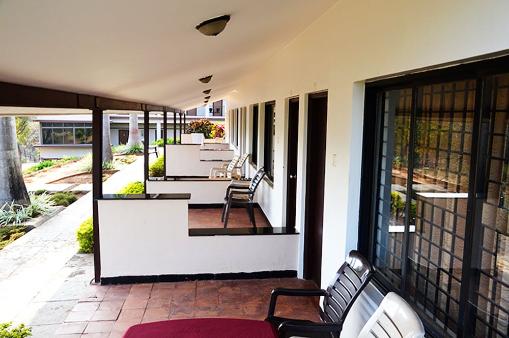 Cotton County Club And Resort 11/46