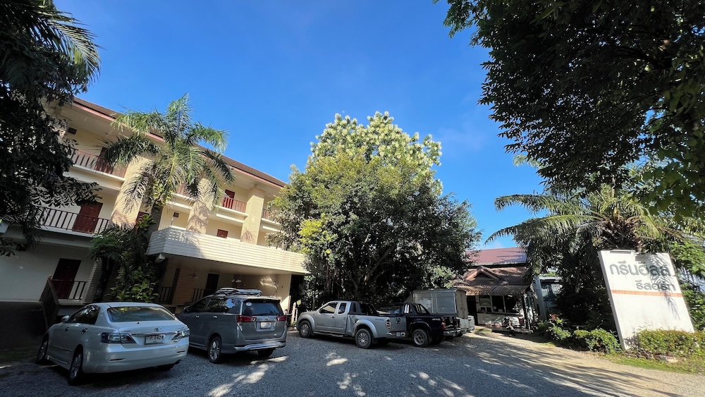 Green Hill Resort 38/50
