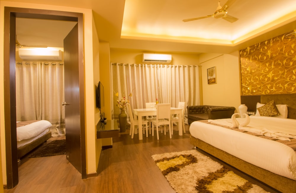 Hotel Mittal Avenue 6/22