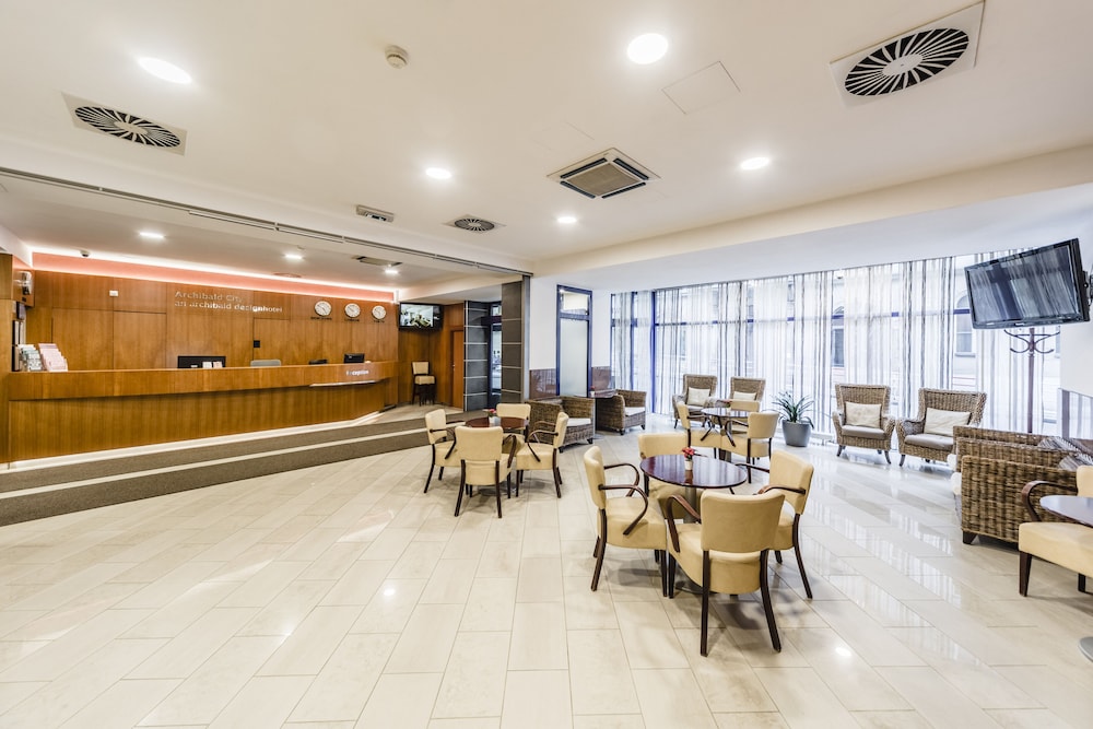 Archibald City Hotel 34/43