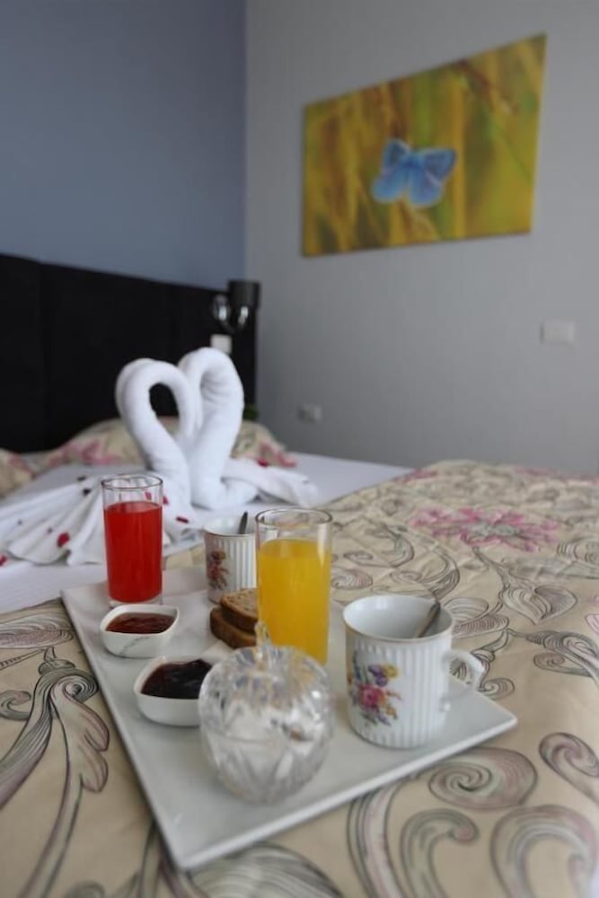 PERANDOR BEACH HOTEL 55/64