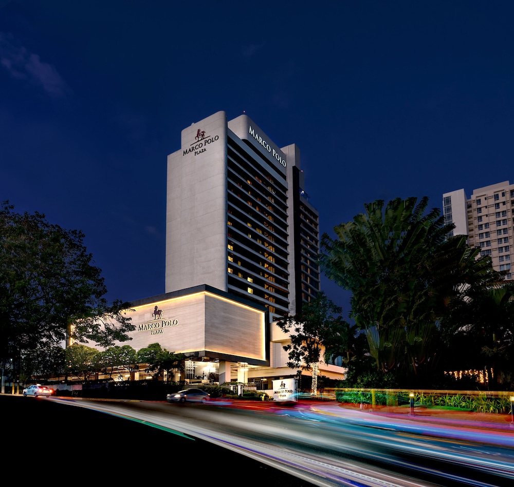 Marco Polo Plaza Cebu 70/81