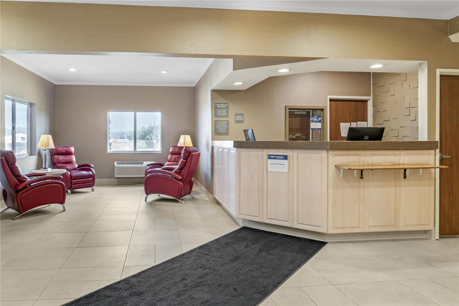 Best Western Lakewinds 3/15