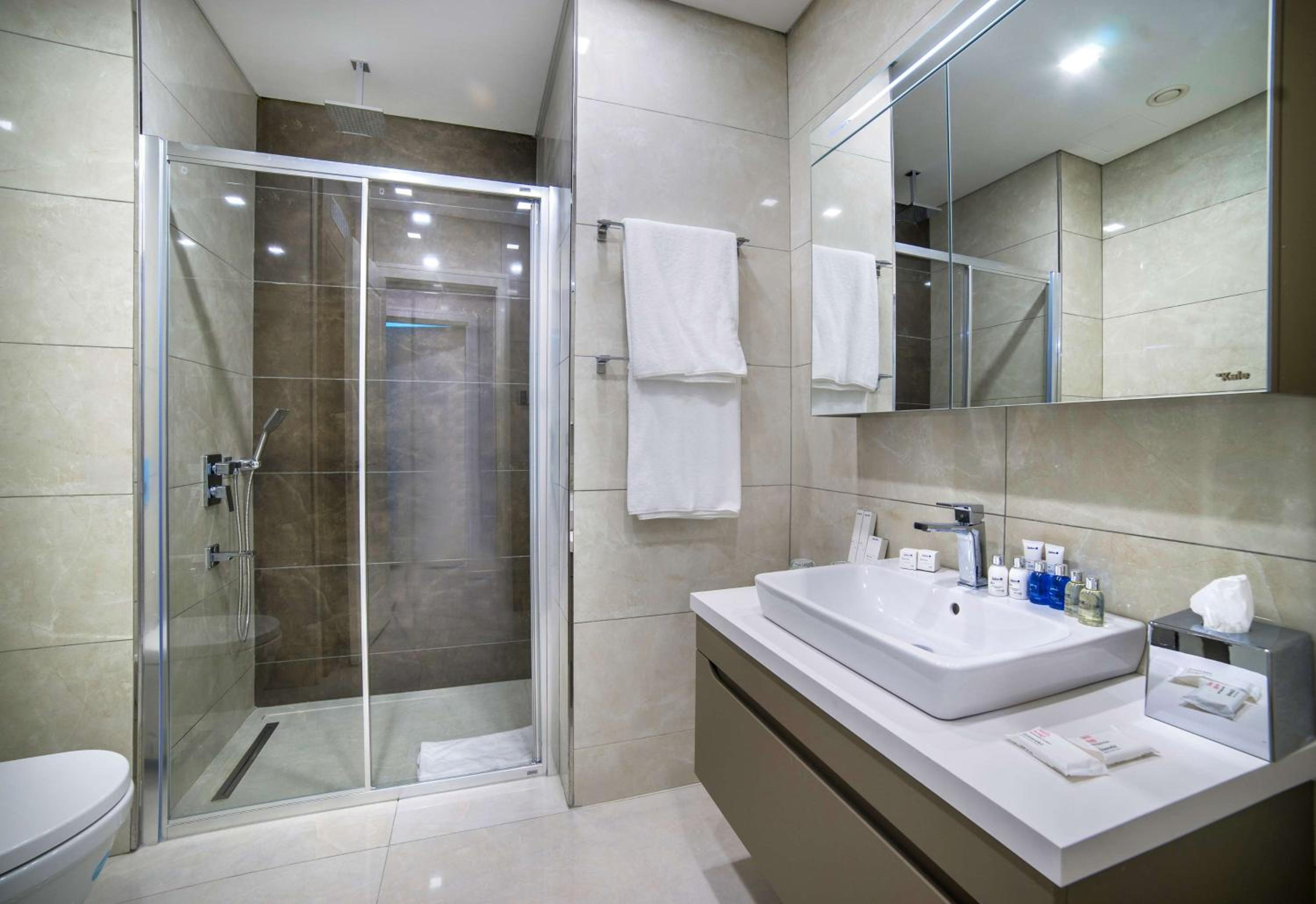 غرفة سوبيريور عائلية بـ3 غرف نوم، Radisson Residences Vadistanbul 7/9