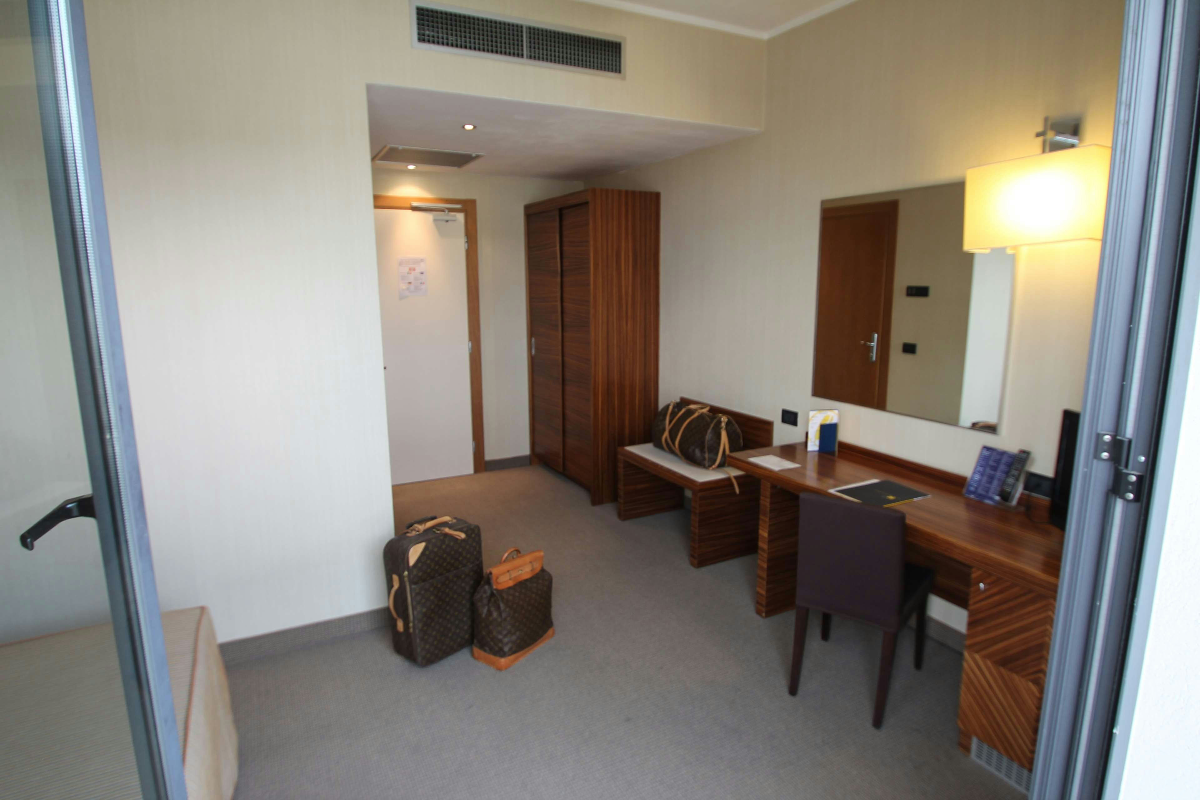 Mh Hotel Piacenza Fiera 19/31