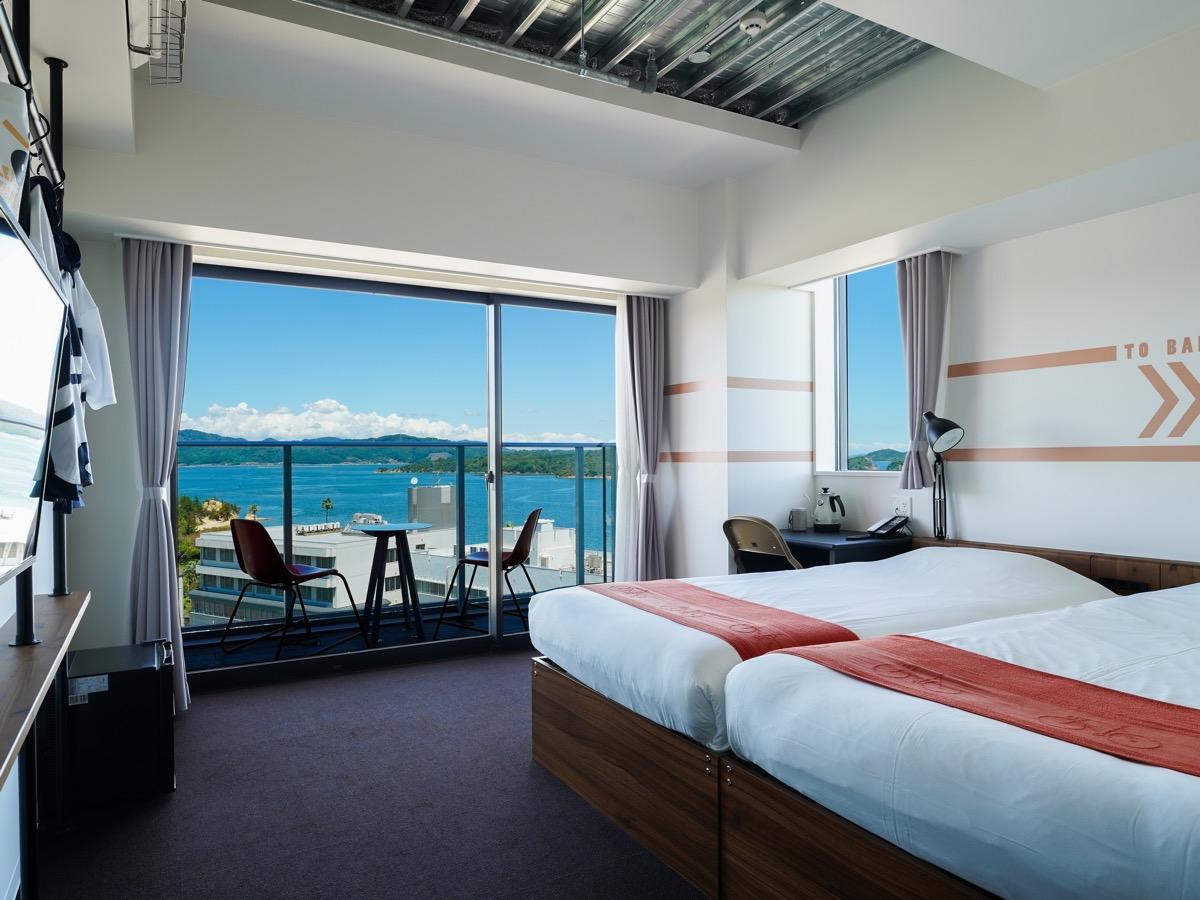 Superior, Twin Beds, Ocean View