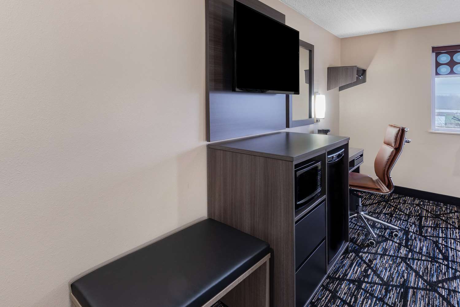 Super 8 by Wyndham Charlottesville 46/51