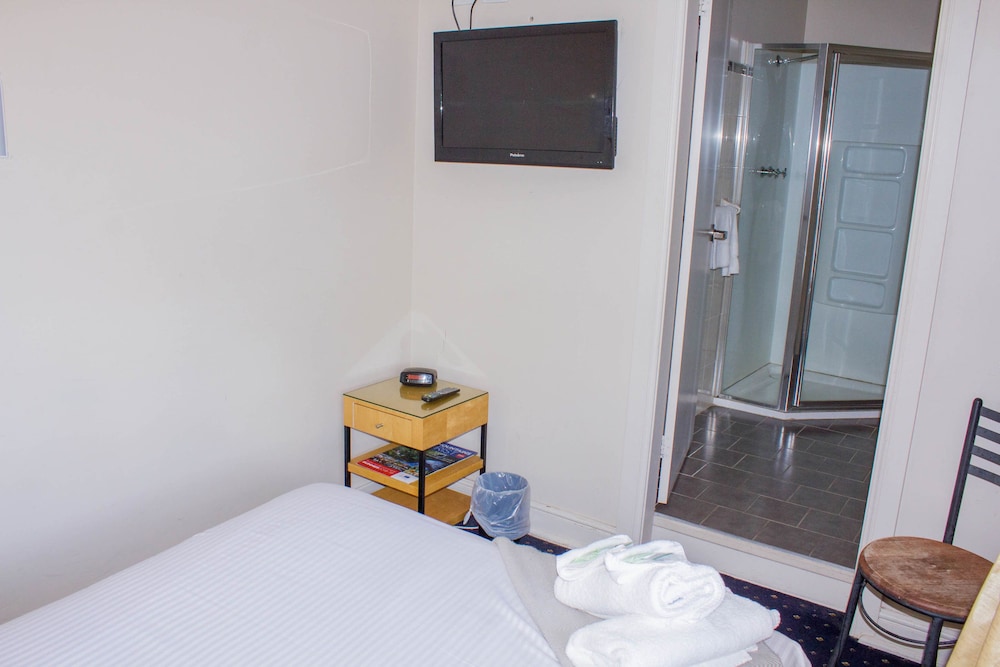 Gardners Inn Hotel 36/53
