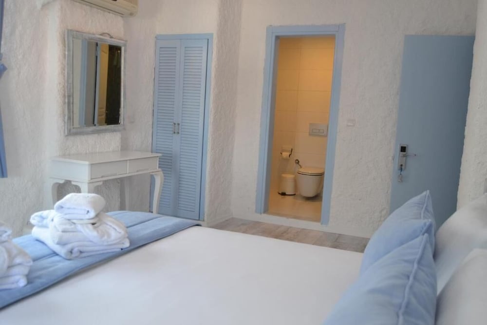 Thea Butik Hotel & Restaurant 7/28