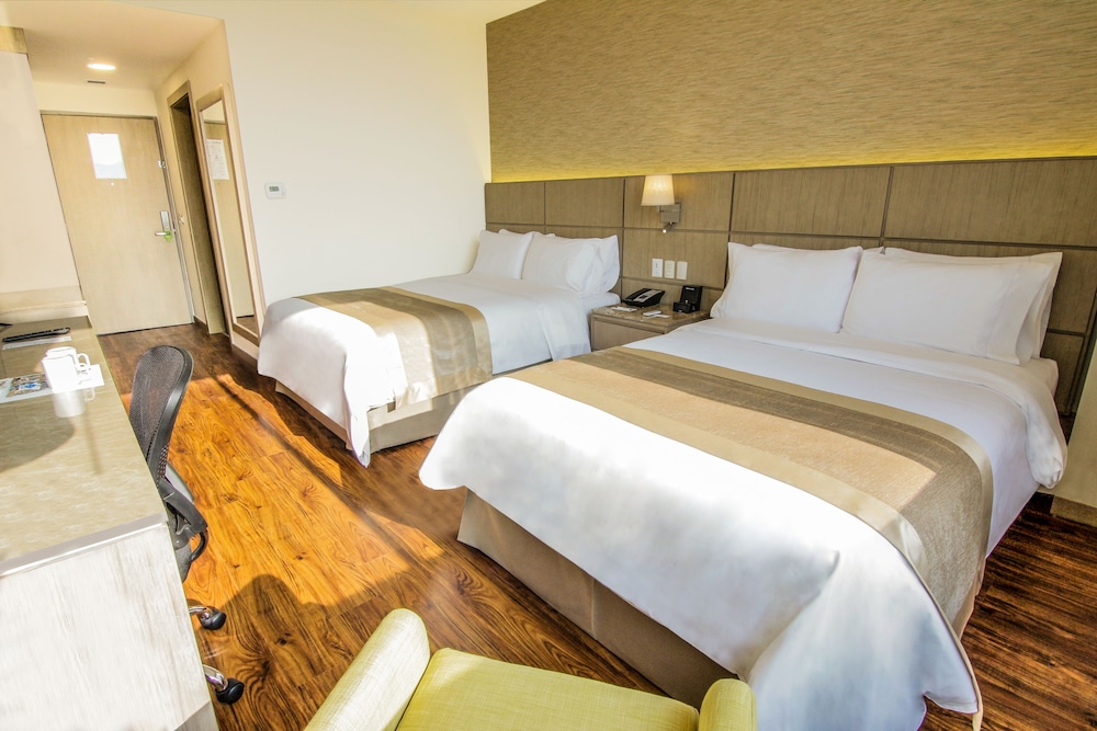 Radisson Hotel Guayaquil 12/47