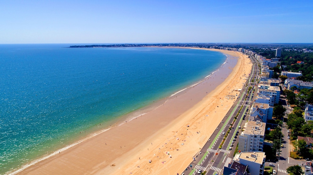 AZUREVA PORNICHET - BAIE DE LA BAULE 13/16