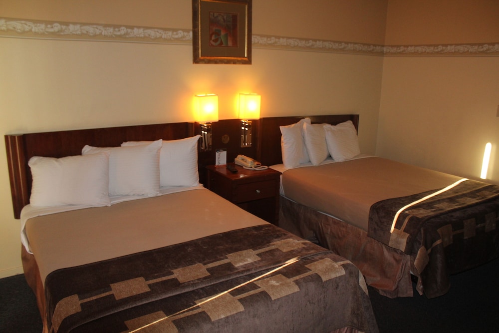 Shalimar Hotel of Las Vegas 27/67
