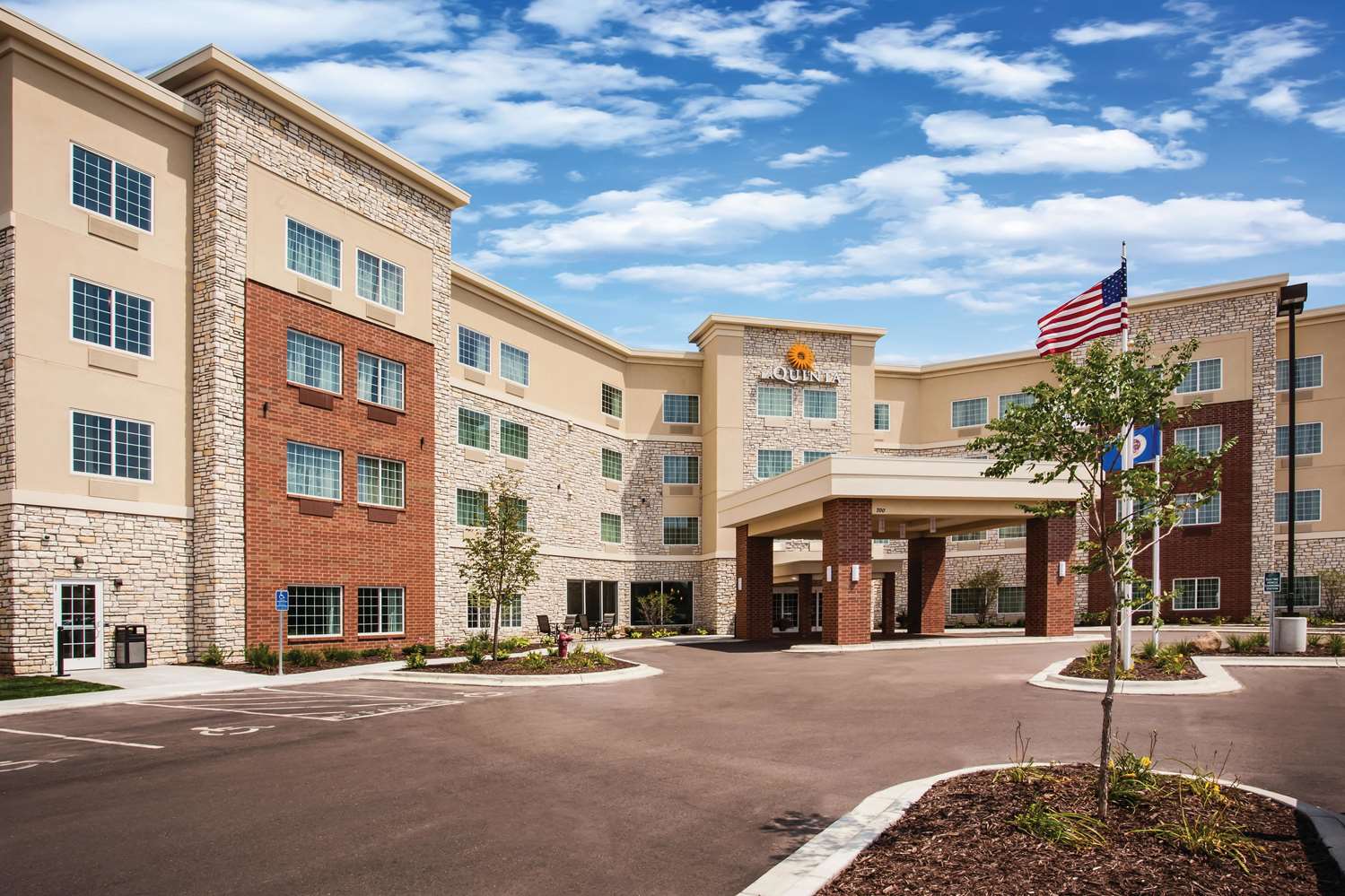 La Quinta Inn & Suites by Wyndham St. Paul-Woodbury 36/46