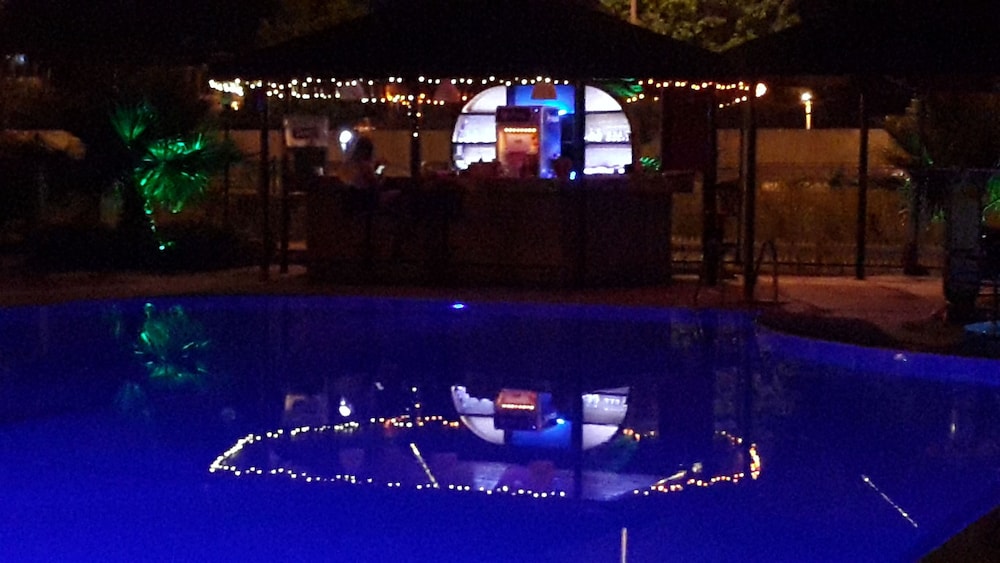 Bezay Hotel 3/31