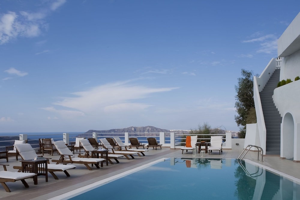 TZEKOS VILLAS in SANTORINI