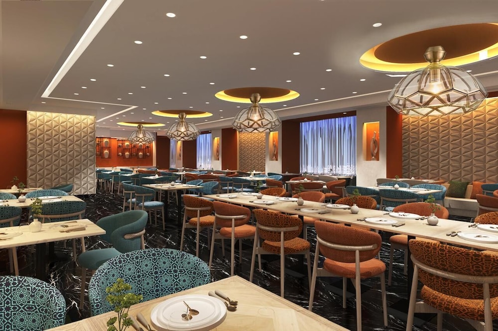 Mercure Muscat 45/53