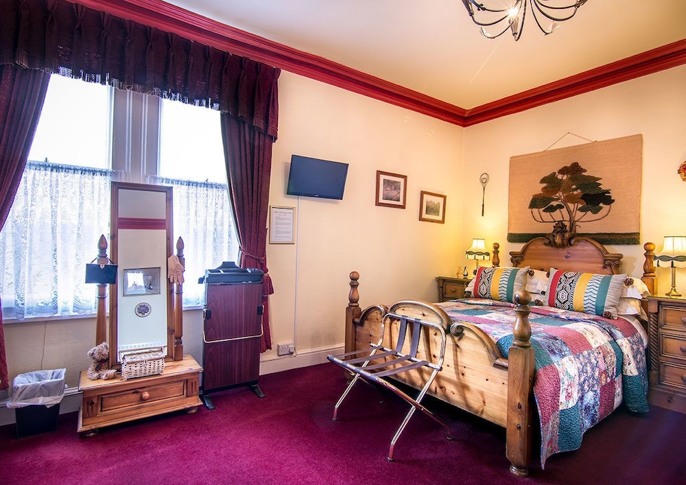 Creston Villa Guest House 8/33