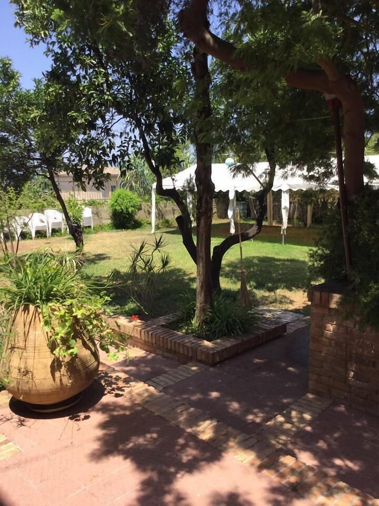 Villa Delle Rondini 36/50